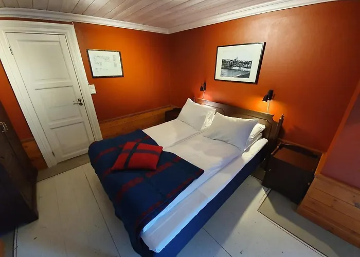 Gjestgiverier Vertshuset 4*